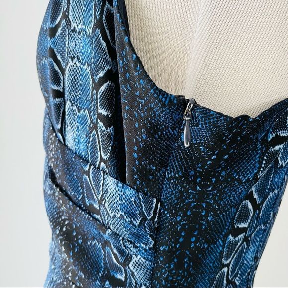PIPERLIME Blue Snakeskin Dress - Picture 3 of 4